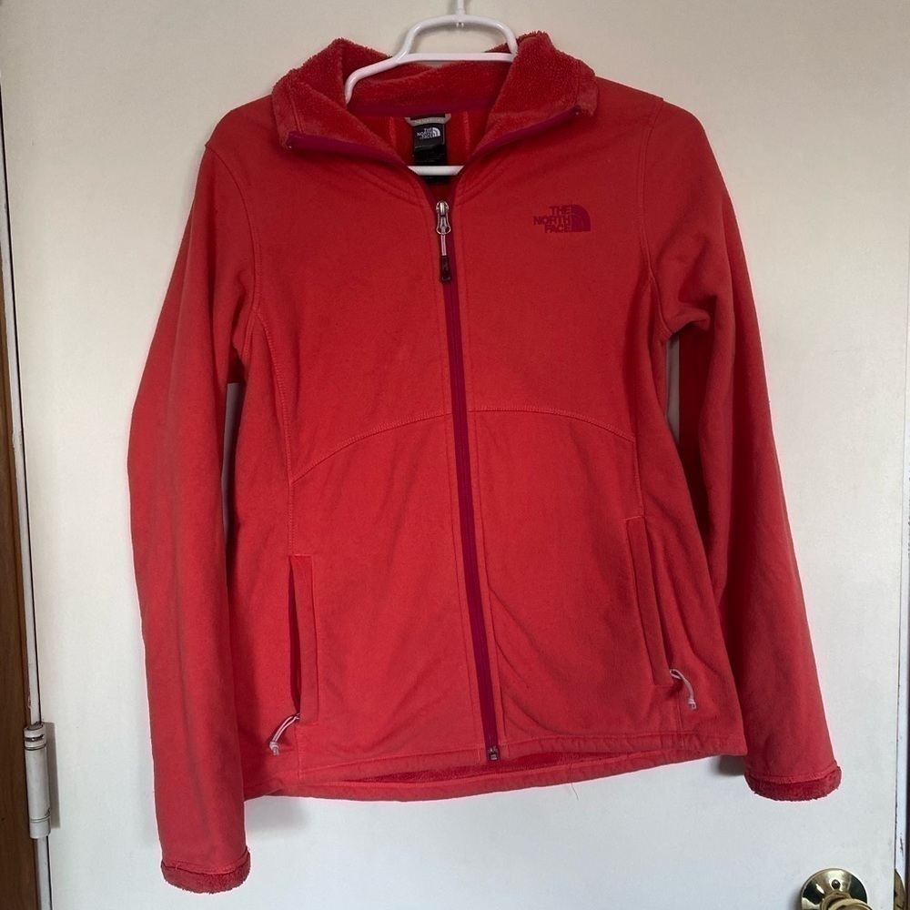 The north face ladies small zip jacket salmon pink